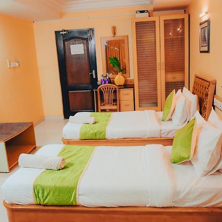 Naksha Tree Hotels - Mogappair Chennai Extérieur photo