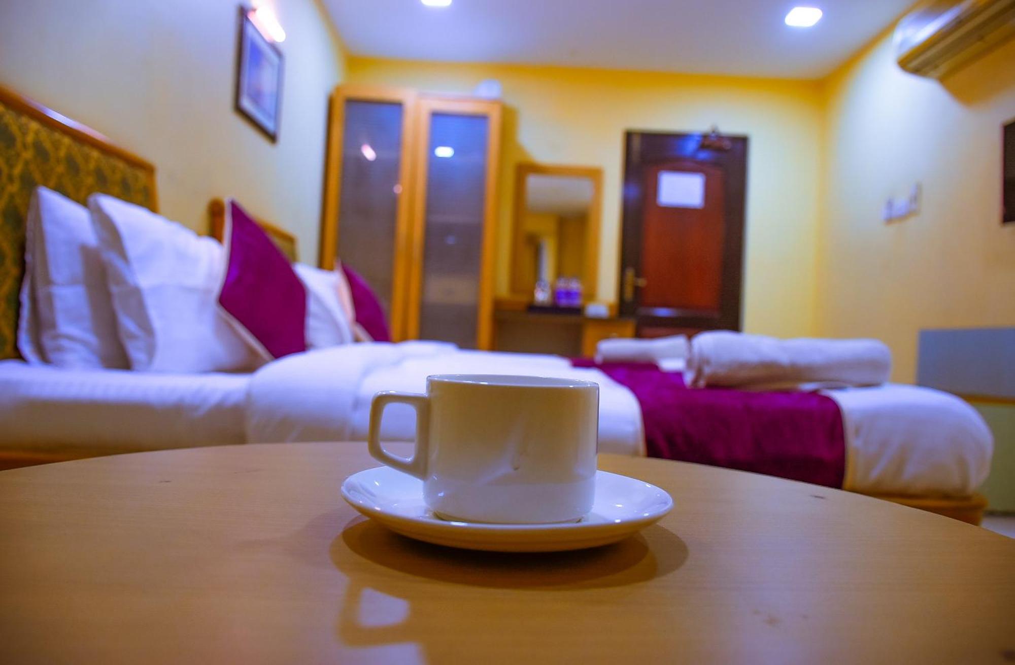 Naksha Tree Hotels - Mogappair Chennai Extérieur photo