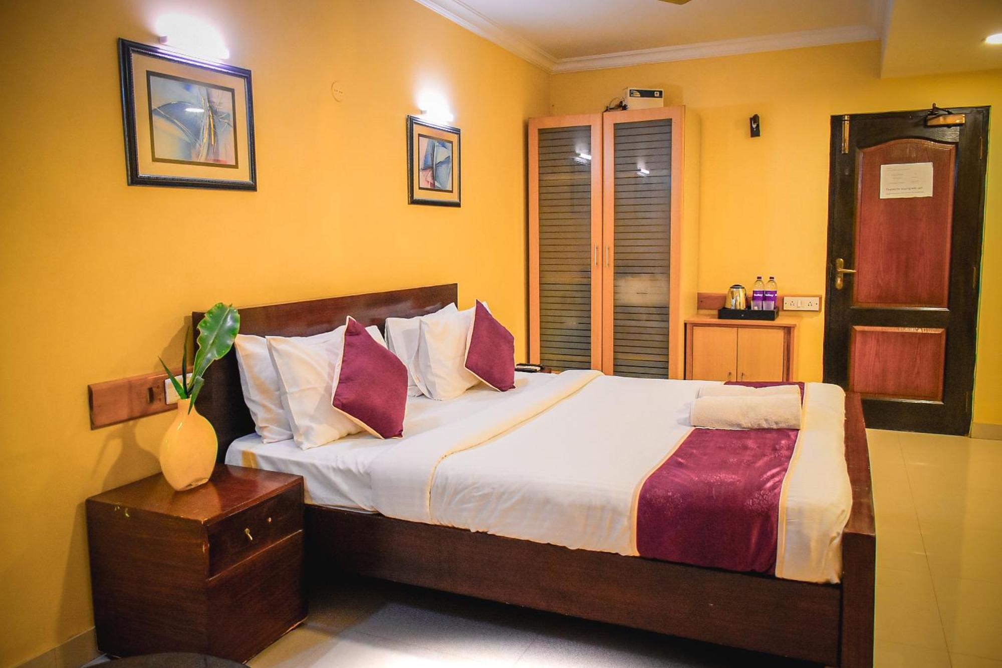 Naksha Tree Hotels - Mogappair Chennai Extérieur photo